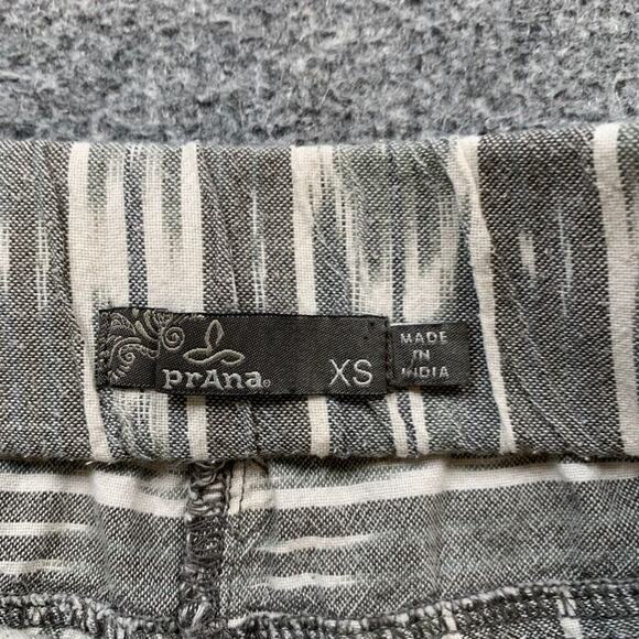 Prana Shorts Womens Extra Small Gray Organic Cotton Reba Printed Pull On Pockets - Picture 4 of 12